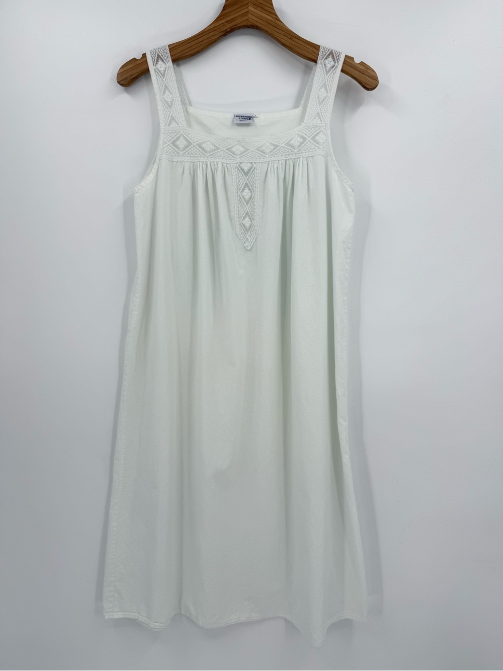 Jacaranda Living Boston MA White Victorian Cotton Nightgown Lace Accent Size S